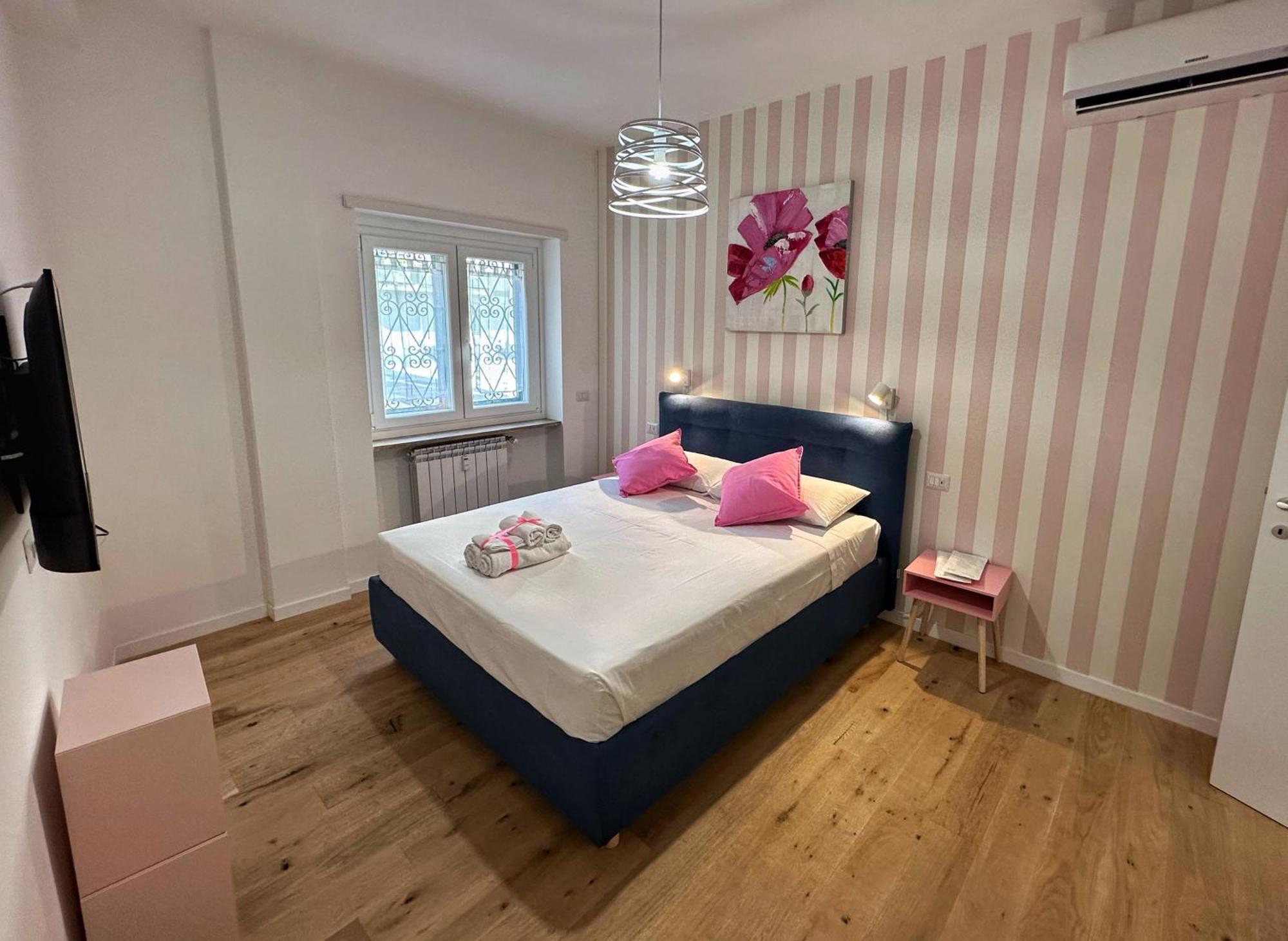 Santo Apartment In Trastevere Rom Eksteriør billede