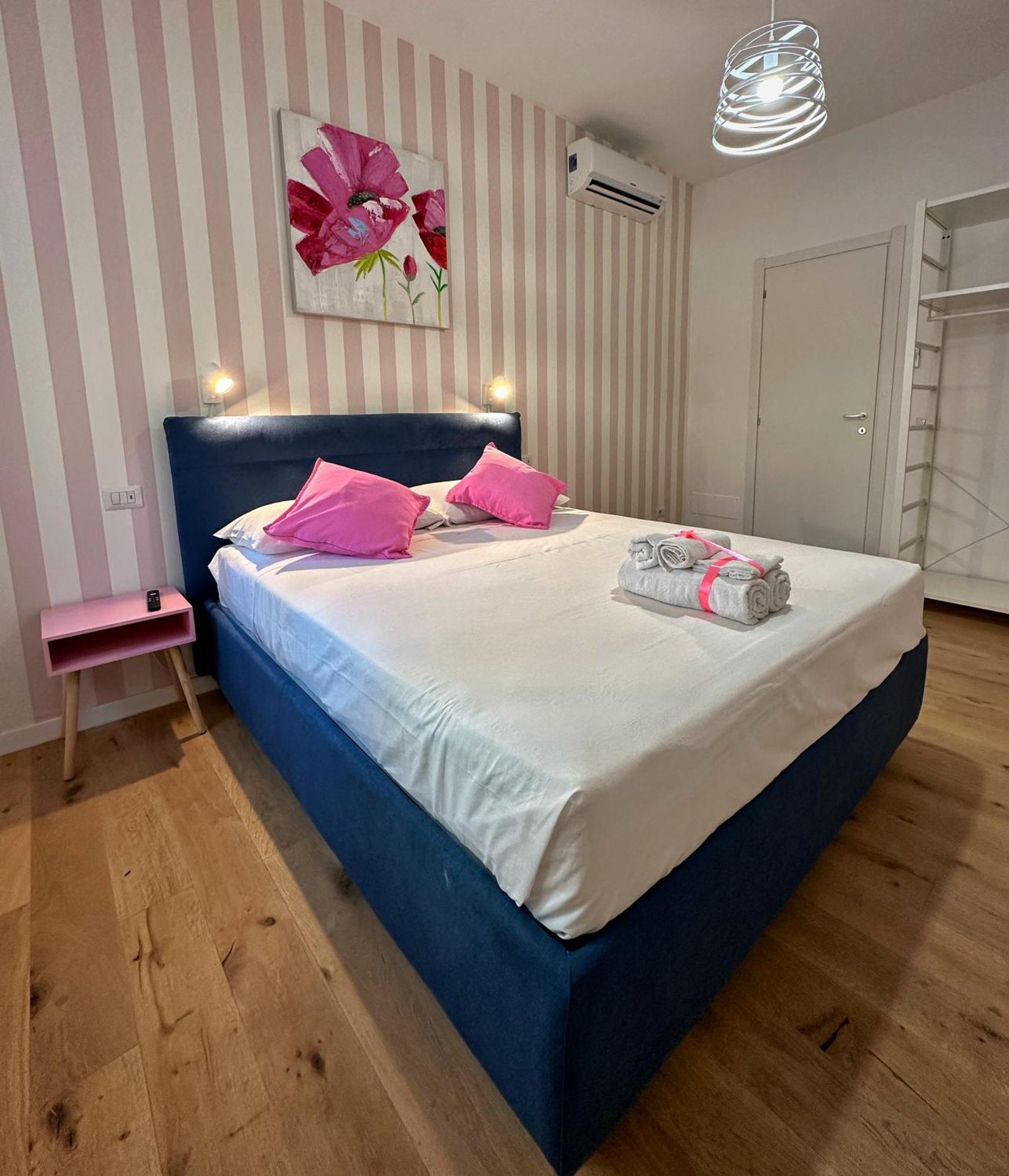 Santo Apartment In Trastevere Rom Eksteriør billede